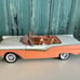 Sun Star 1957 Ford Fairlane 500 Skyliner 1:18 Diecast Model Car Coral/White