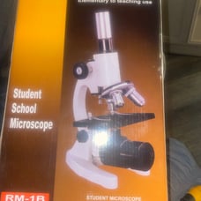 Biological microscope