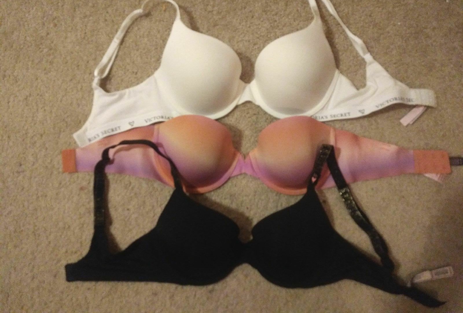 3 Victoria Secret Bras 32D new with tags