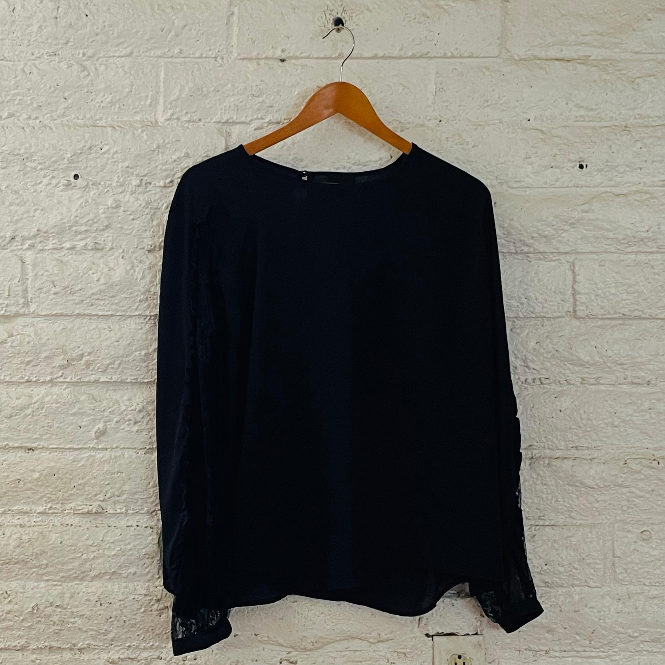 Who What Wear Black Long Sleeve Blouse Sheer  Slit Dow Arm Size XL