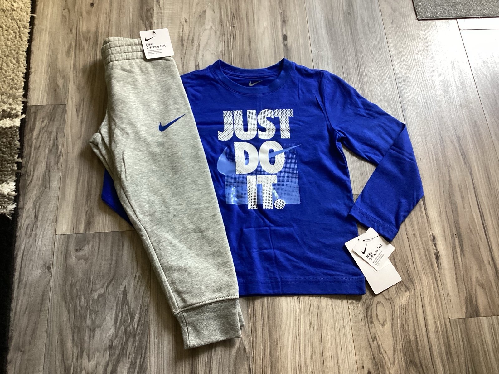 Boys Nike l/s tee & joggers set size 4(NWT) ~PRICE IS FIRM, NO OFFERS~