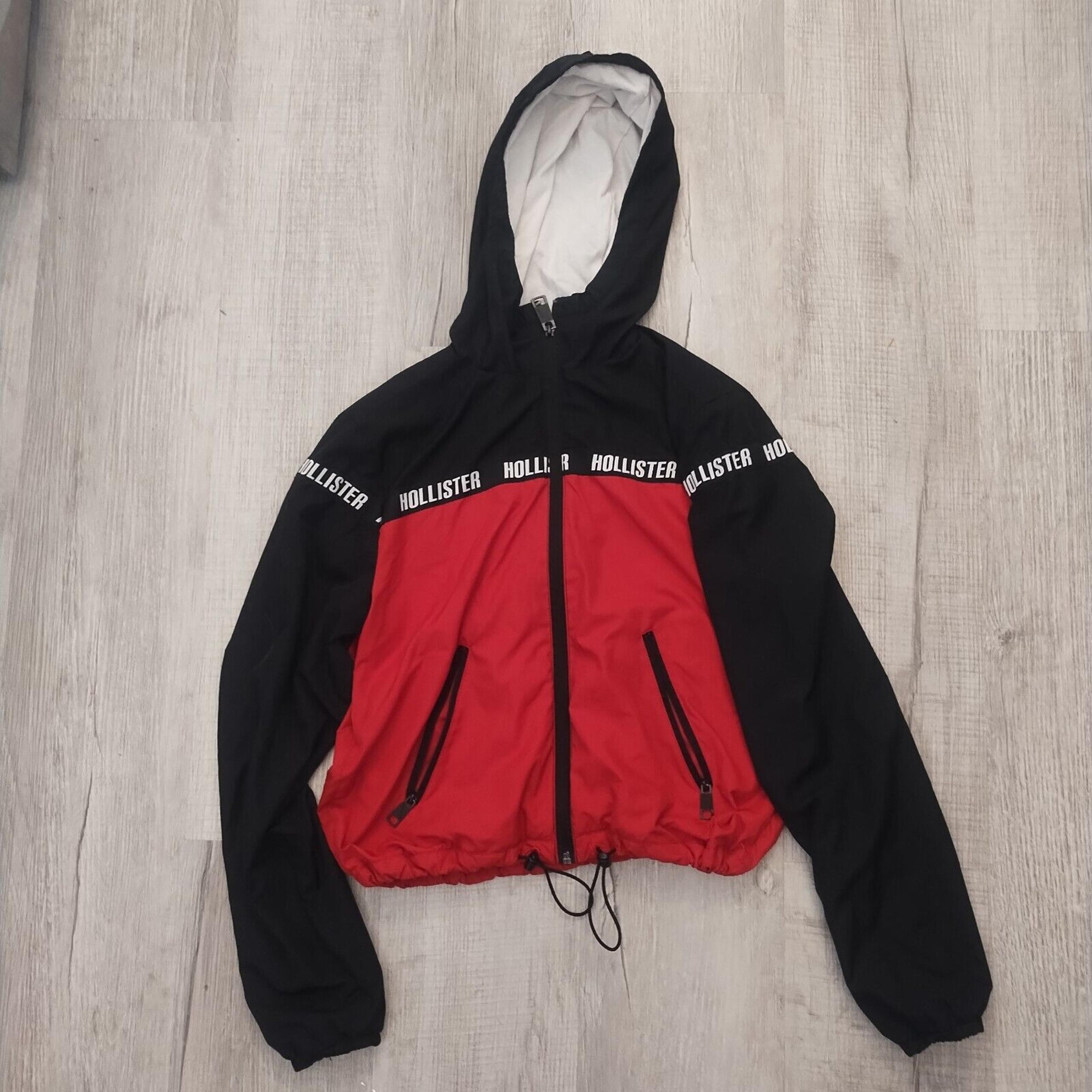 Hollister California Women's Black/Red Logo Spellout Windbreaker Size: XS