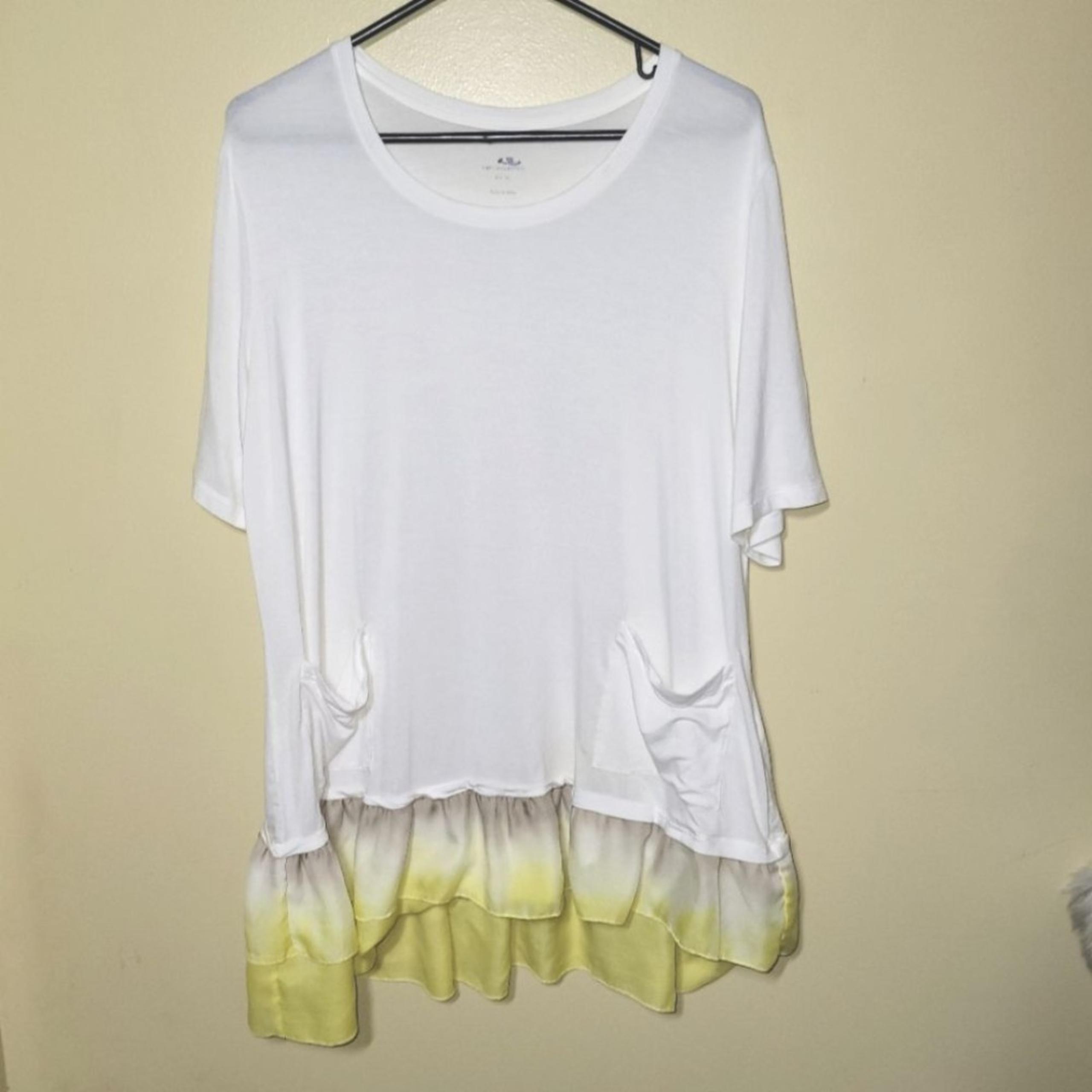 Logo Lori Goldstein White Yellow Ruffle Layered T-Shirt XL