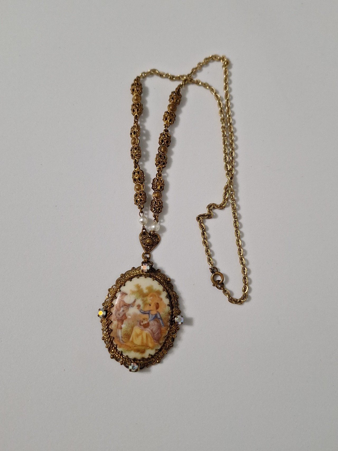 Vtg W Germany Courting Couple Filigree Pendant Necklace AB Rhinestones
