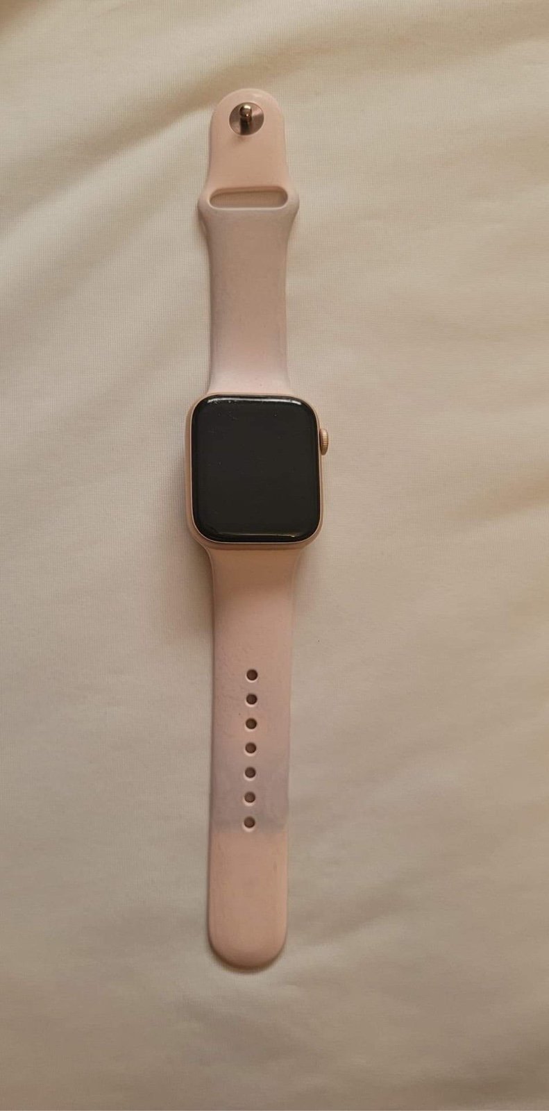Apple watch series 4 smart watch
