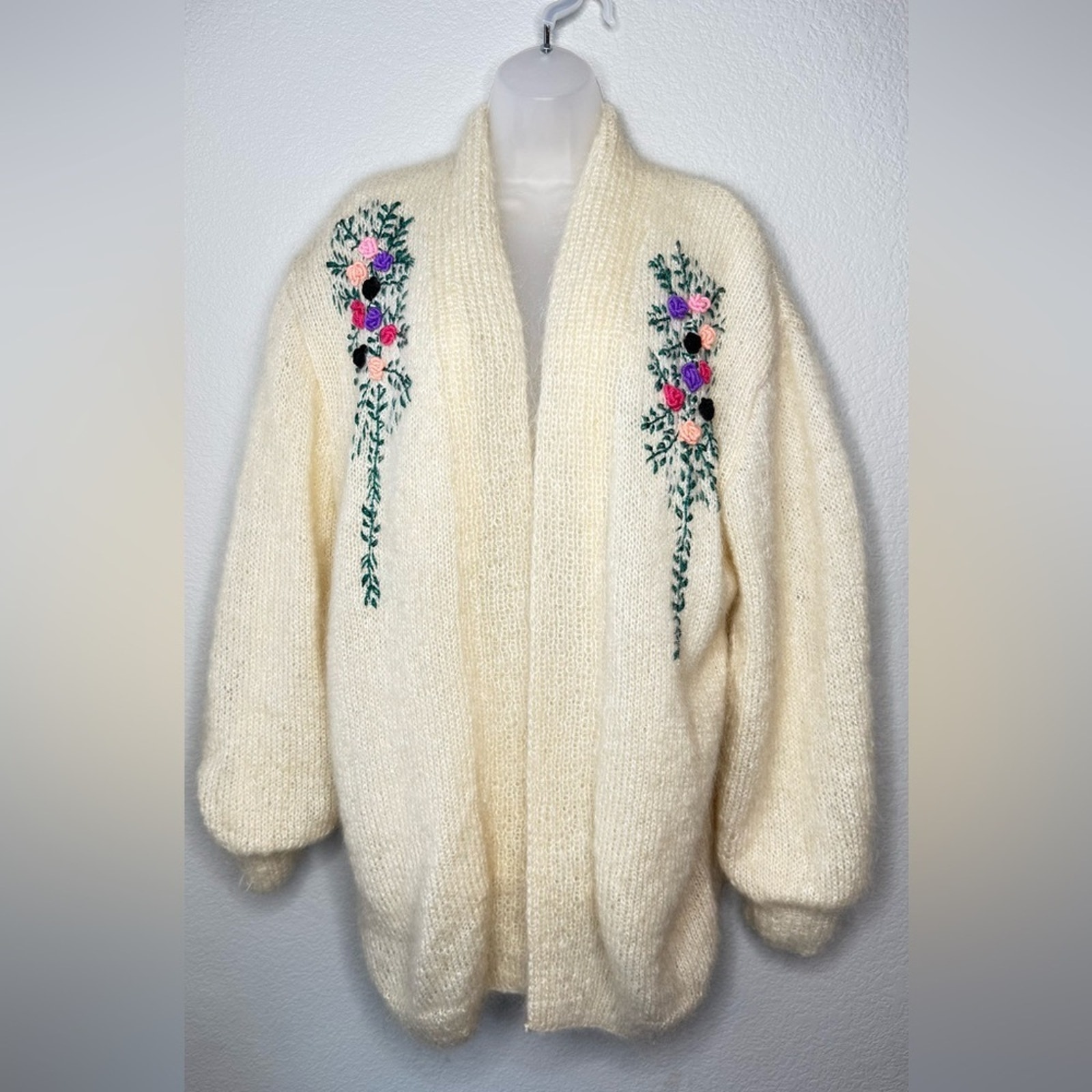 Rare Vintage 80’s Mohair Embroidered 3D Floral Chunky Knit Long Cardigan