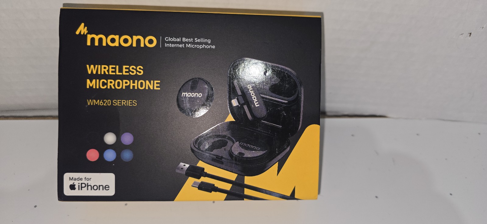 MAONO Wireless Lavalier Microphone for iPhone iPad