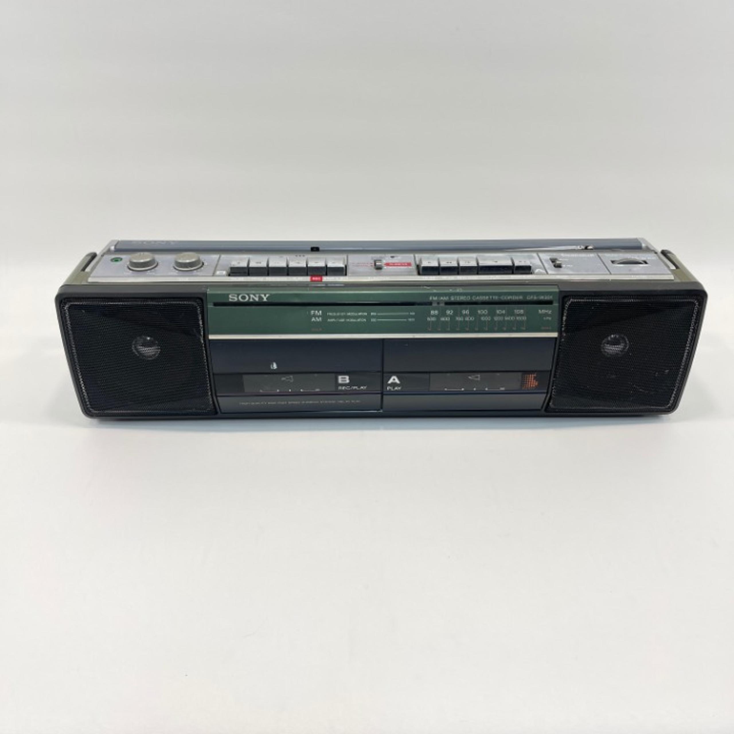 Vintage Retro Sony 2 X Cassette Boombox Portable Radio CFS-W301 - Not Working