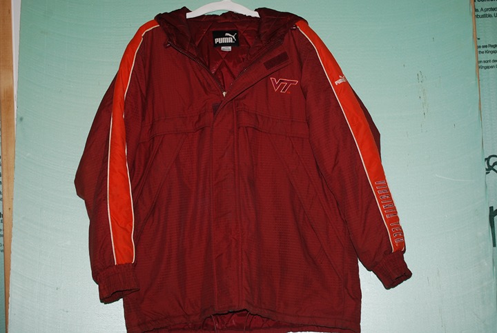 PUMA VIRGINIA TECH HOCKIES TEAM WINTER COAT SIZE LARGE