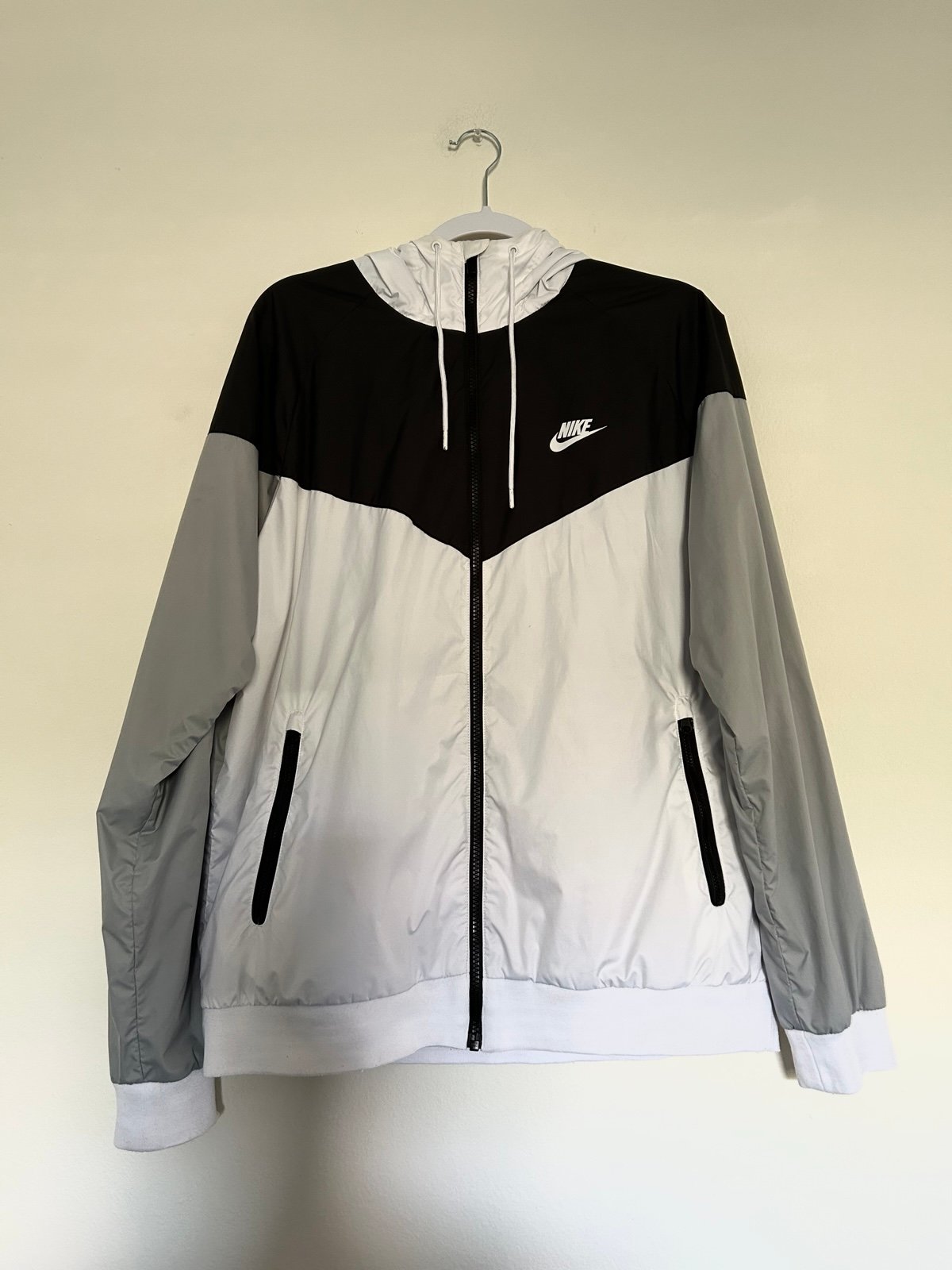 Nike Windbreaker Jacket