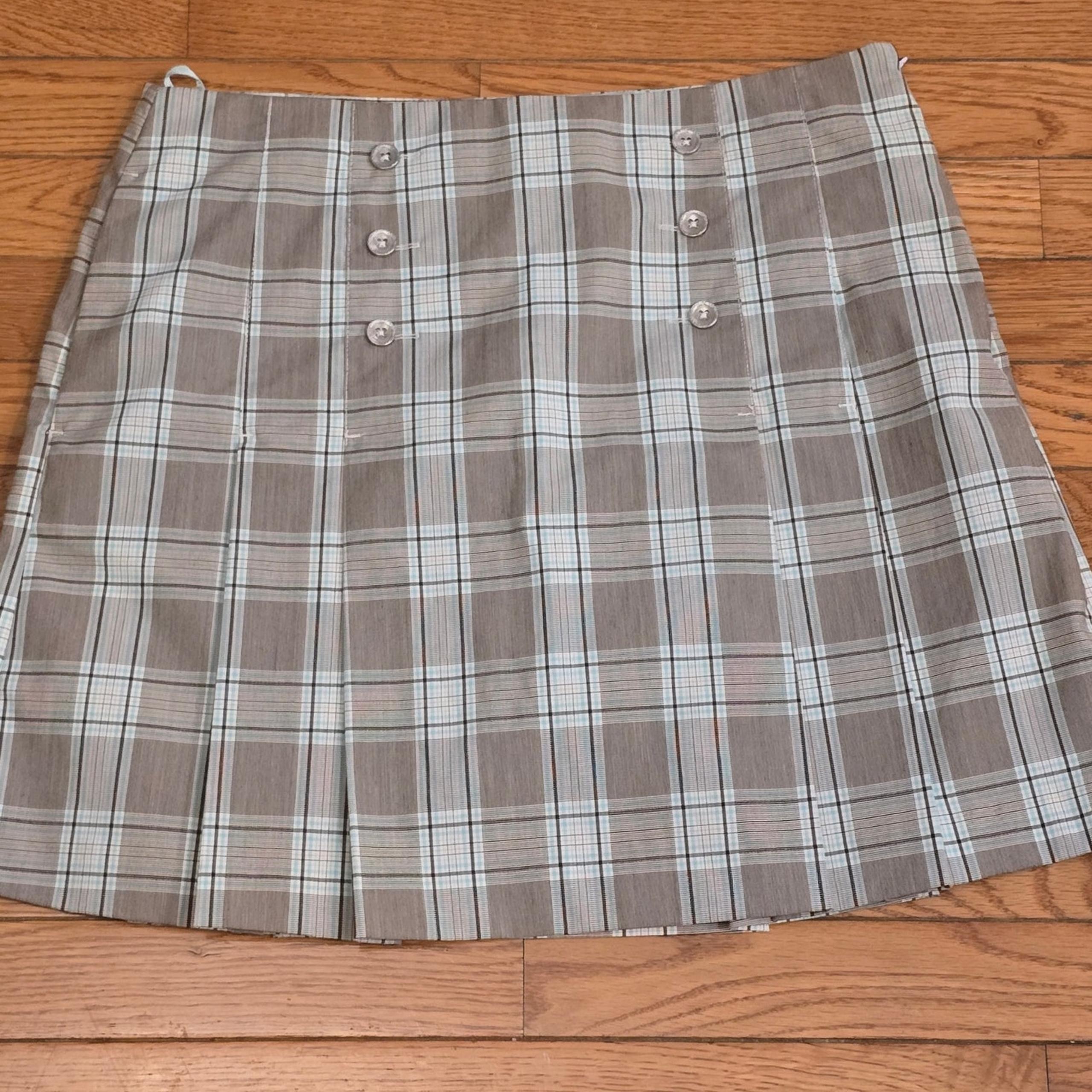 IZOD Pleated Side Zip Plaid Golf Tennis Skort Skirt Women’s Size 6