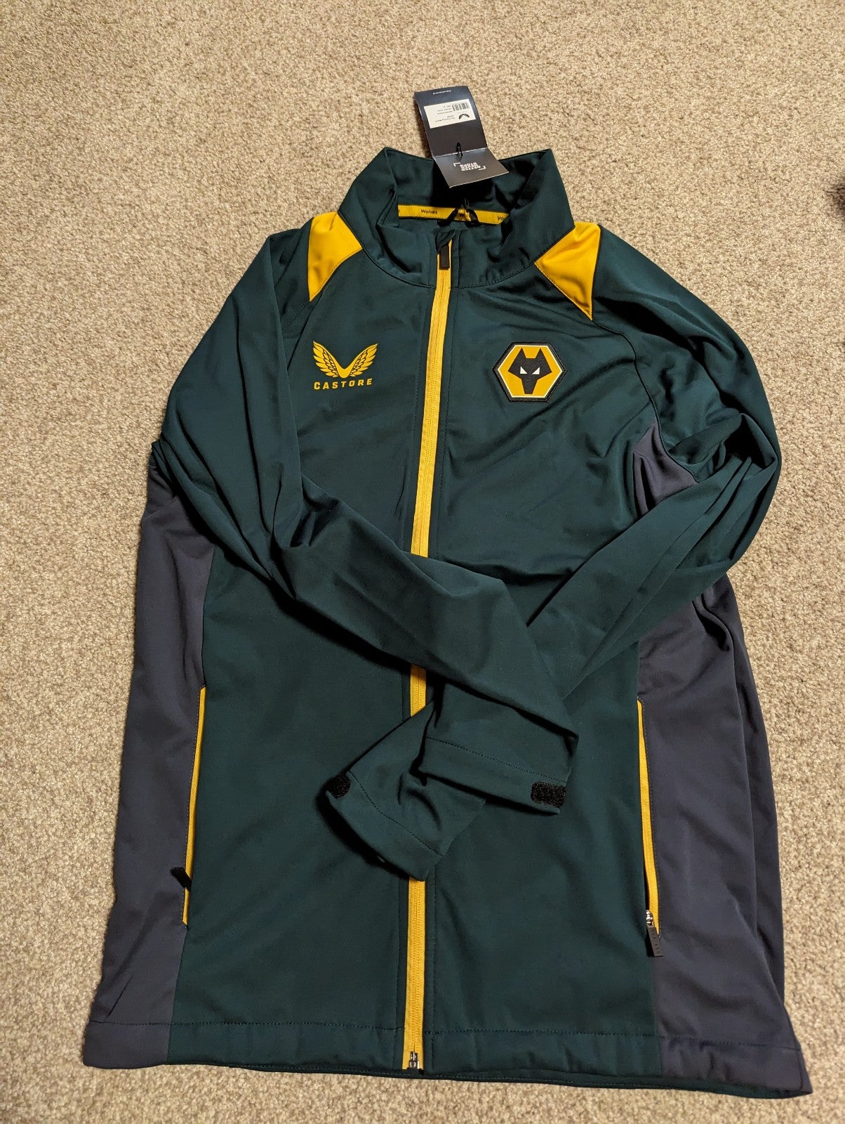 Wolverhampton Wanderers Pro Training Bench Jacket - Green - SML