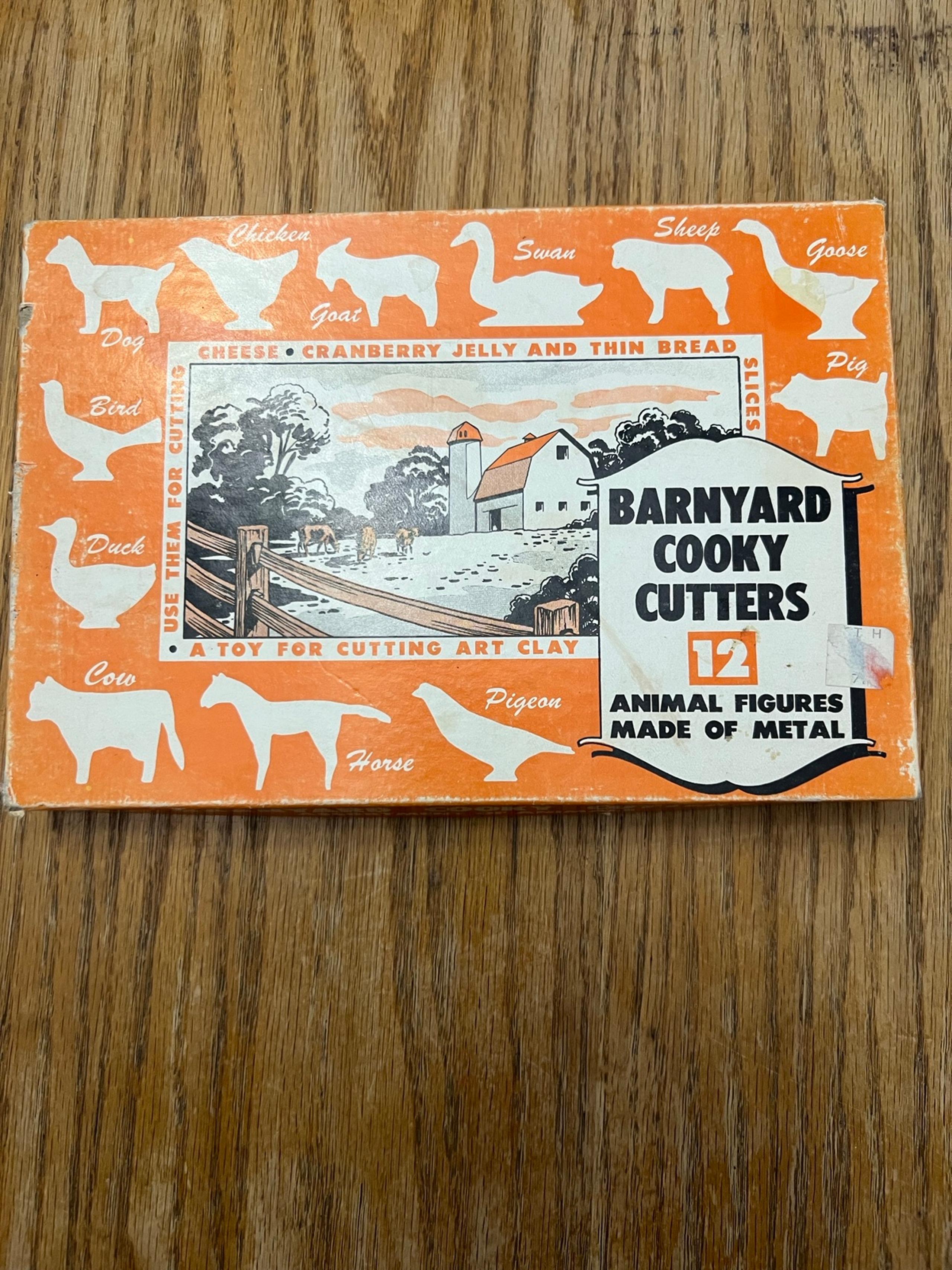 Vintage Barnyard Cooky Cutters - 12 Metal Cookie Cutters