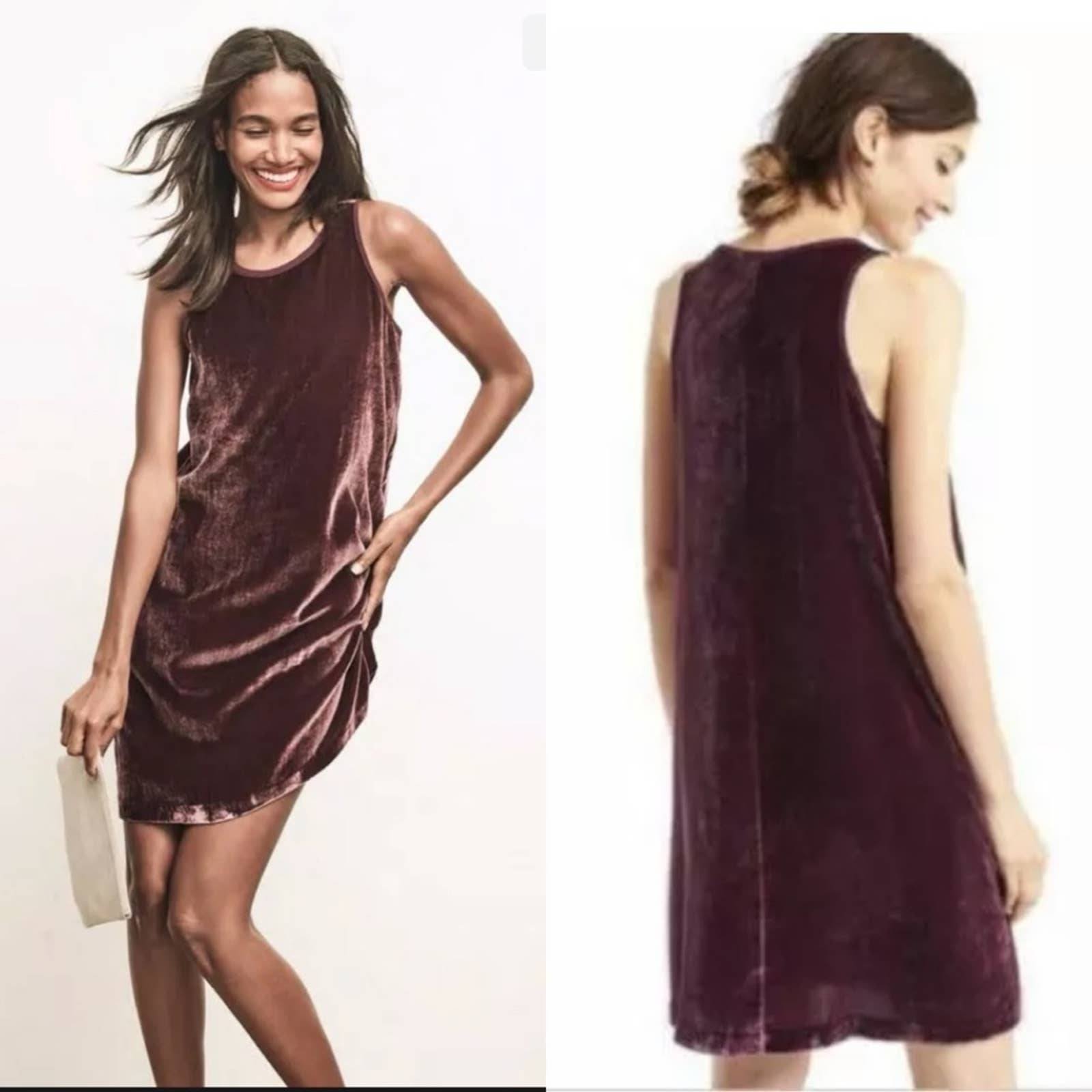 NWT Gap rich wine burgundy sleeveless velvet swing dress 460148