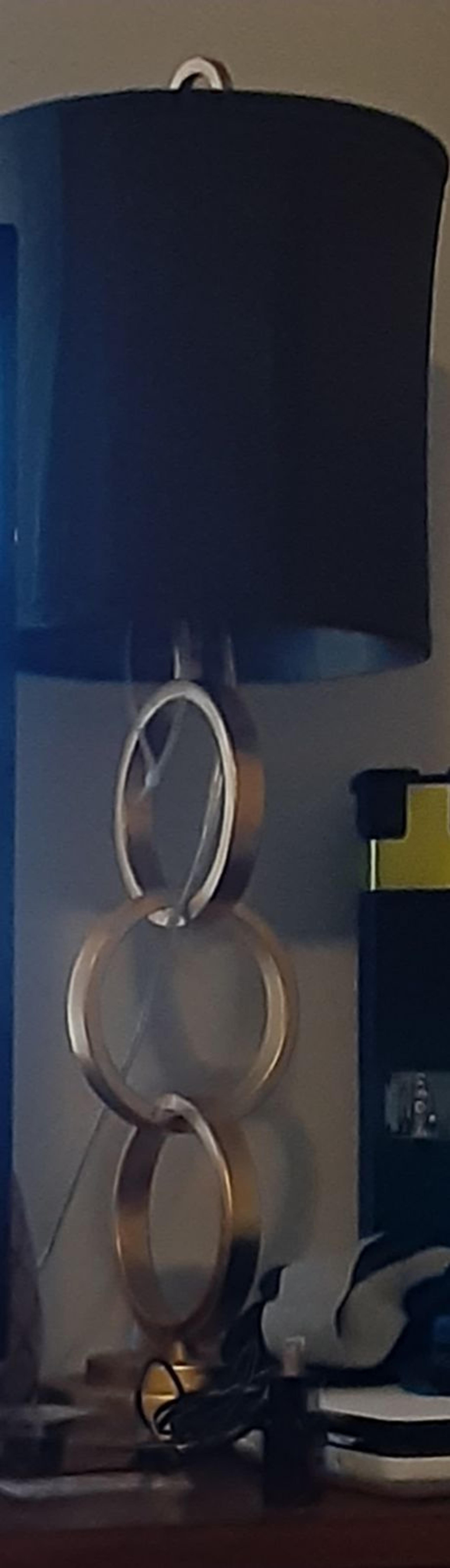 2 gold lamps