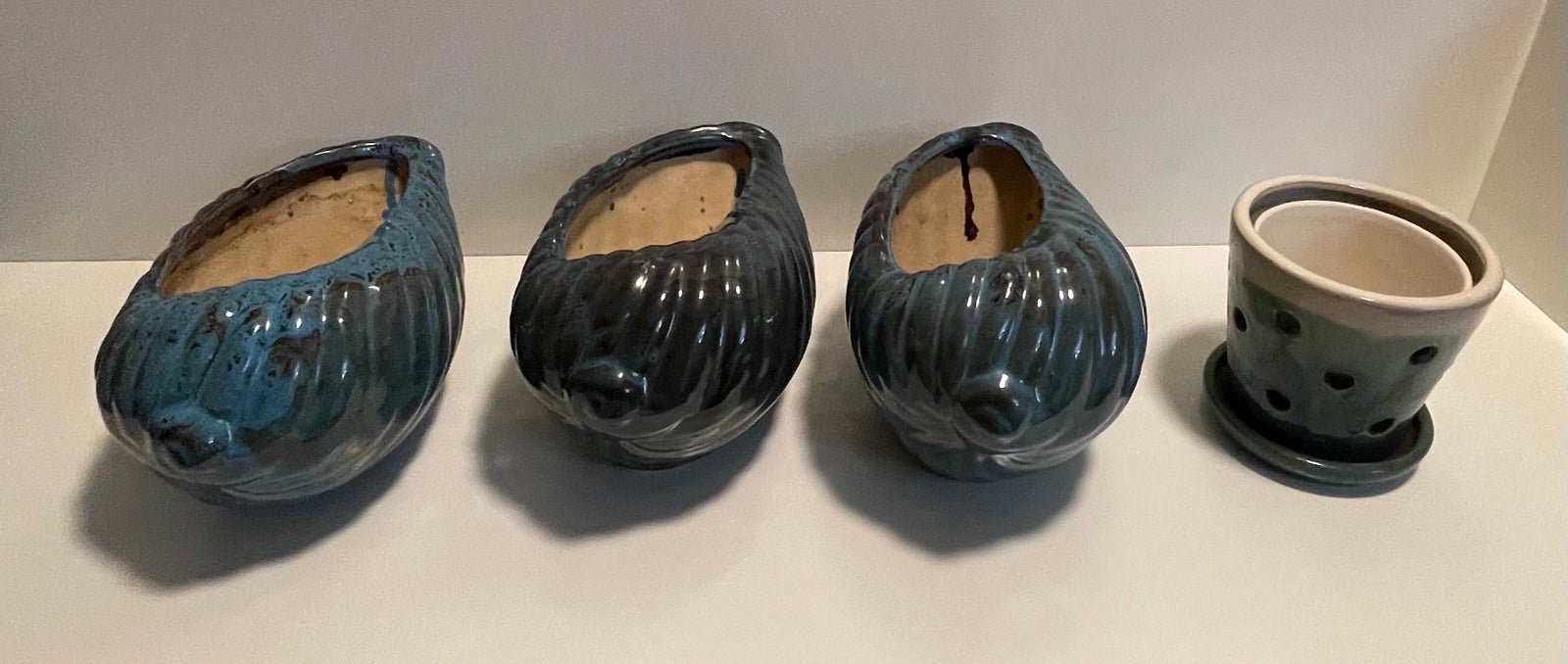 Hand painted planters set of 4