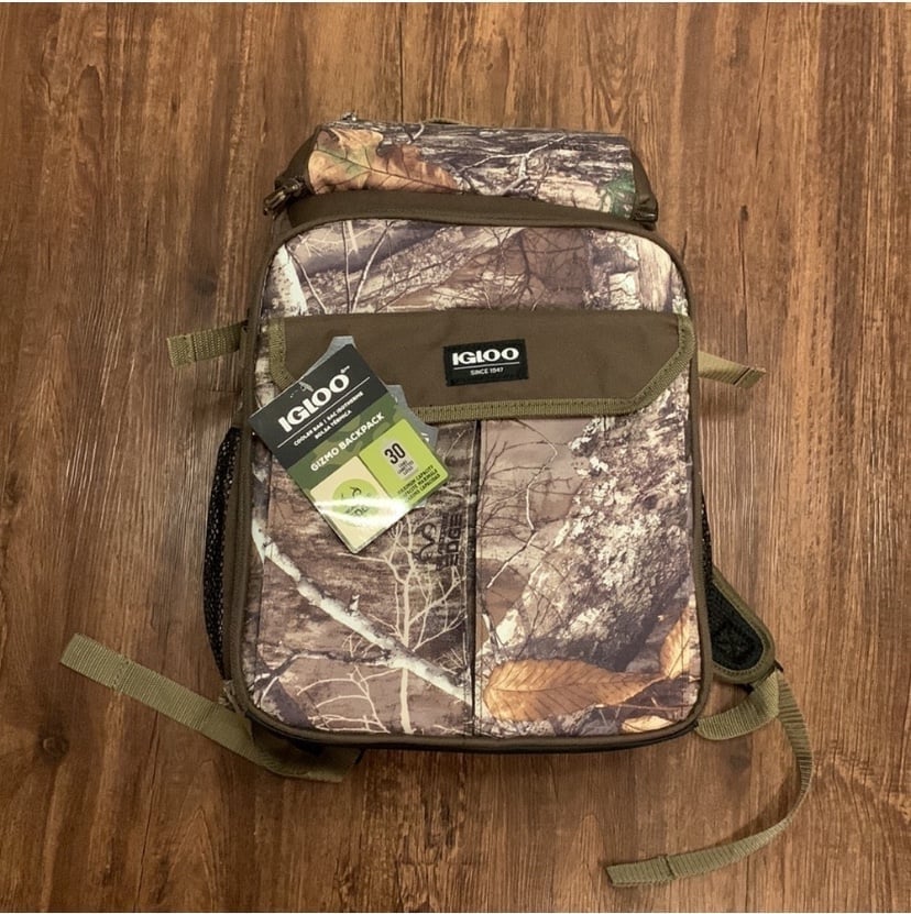 Igloo Gizmo Backpack Camouflage Realtree 30-Can Capacity Cooler New