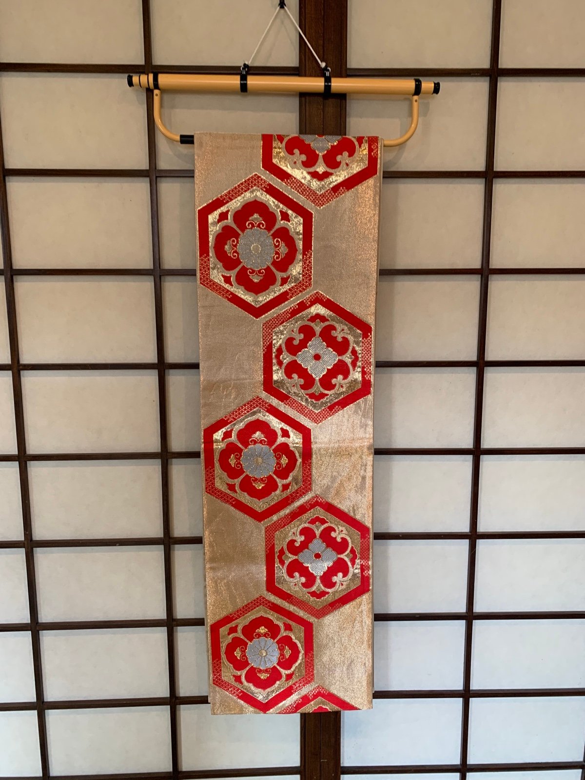 Japanese kimono obi (gold /red )