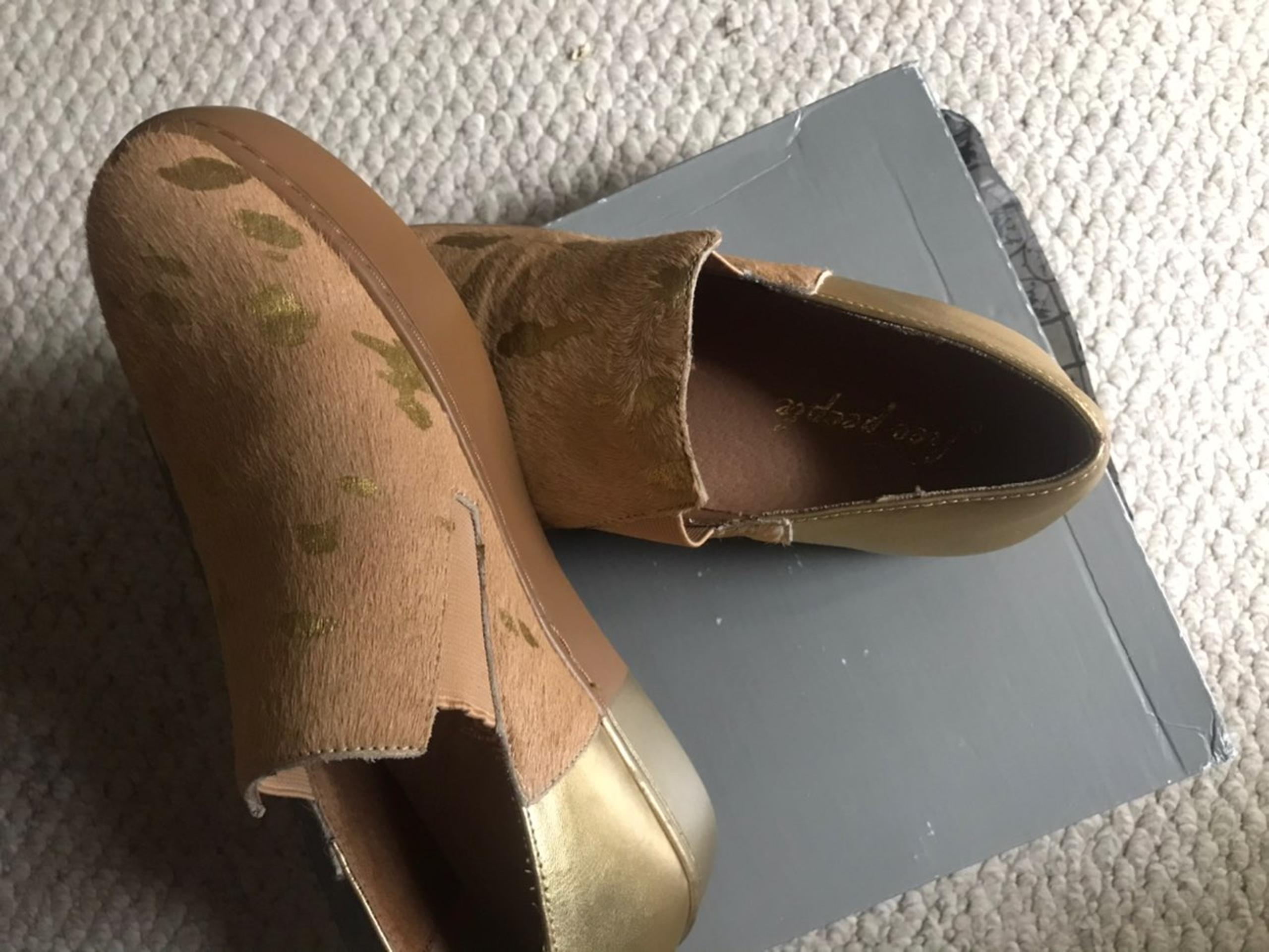 Free People Slip On Animal Print Gold Sh