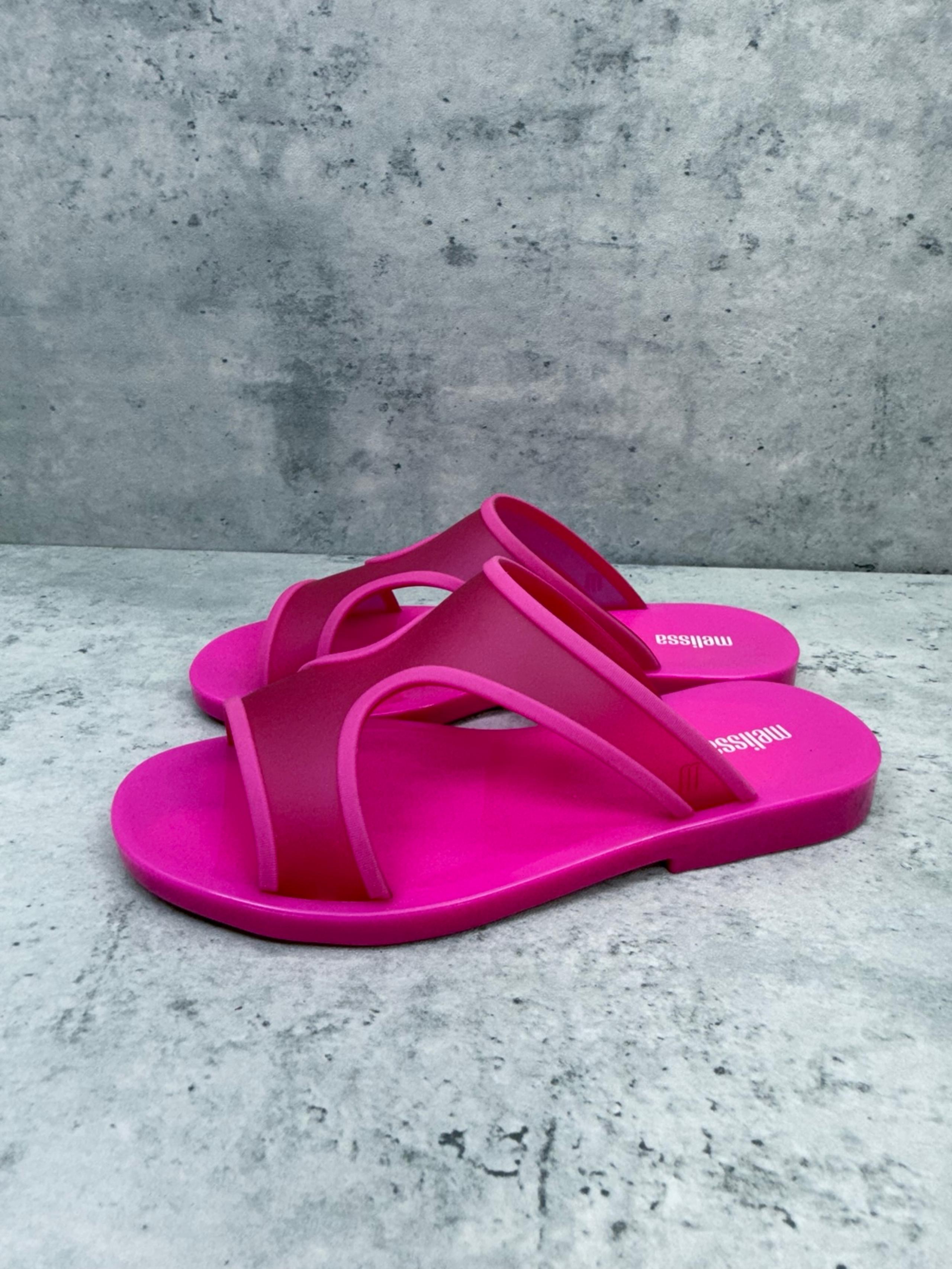 Melissa bikini slide sandals neon pink size 6