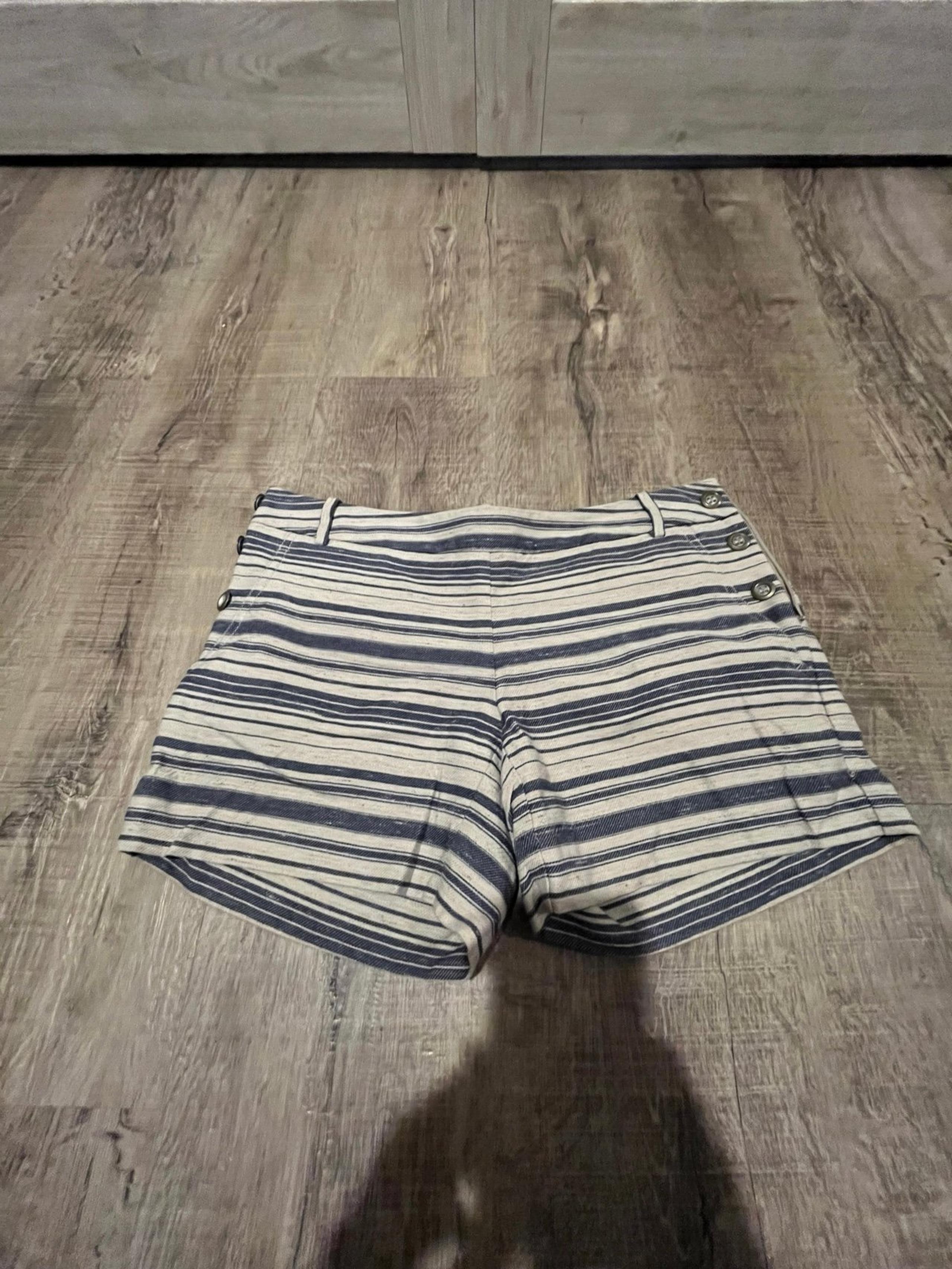 Women’s size 4 shorts
