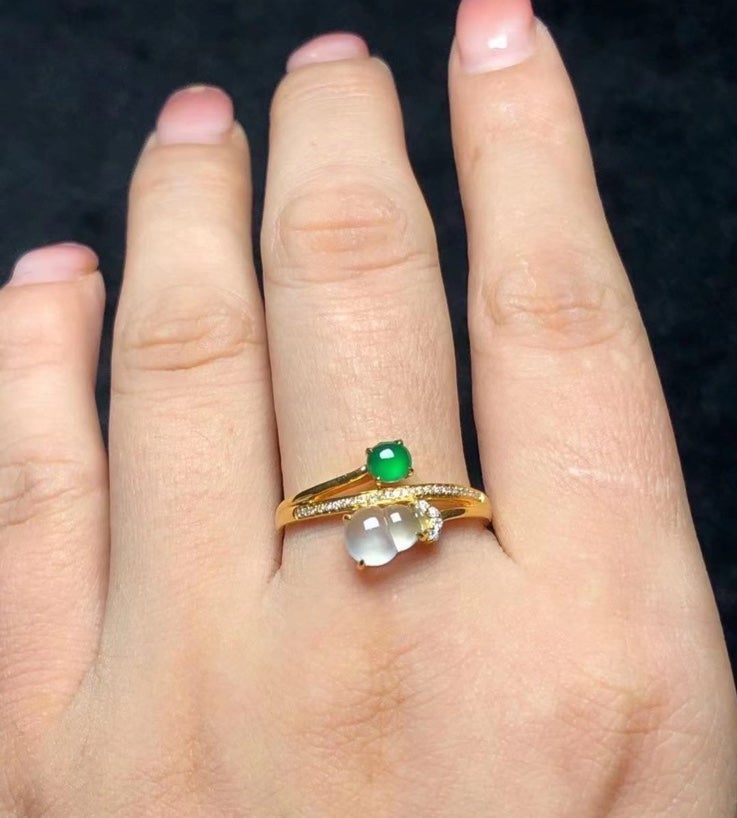 18k jadeite minimalist ring