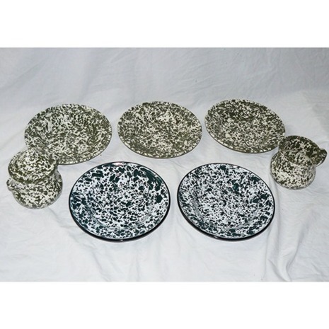 CGS Enamelware Splatterware, Green - Creamer & Sugar bowl w/lid, 5 salad plates