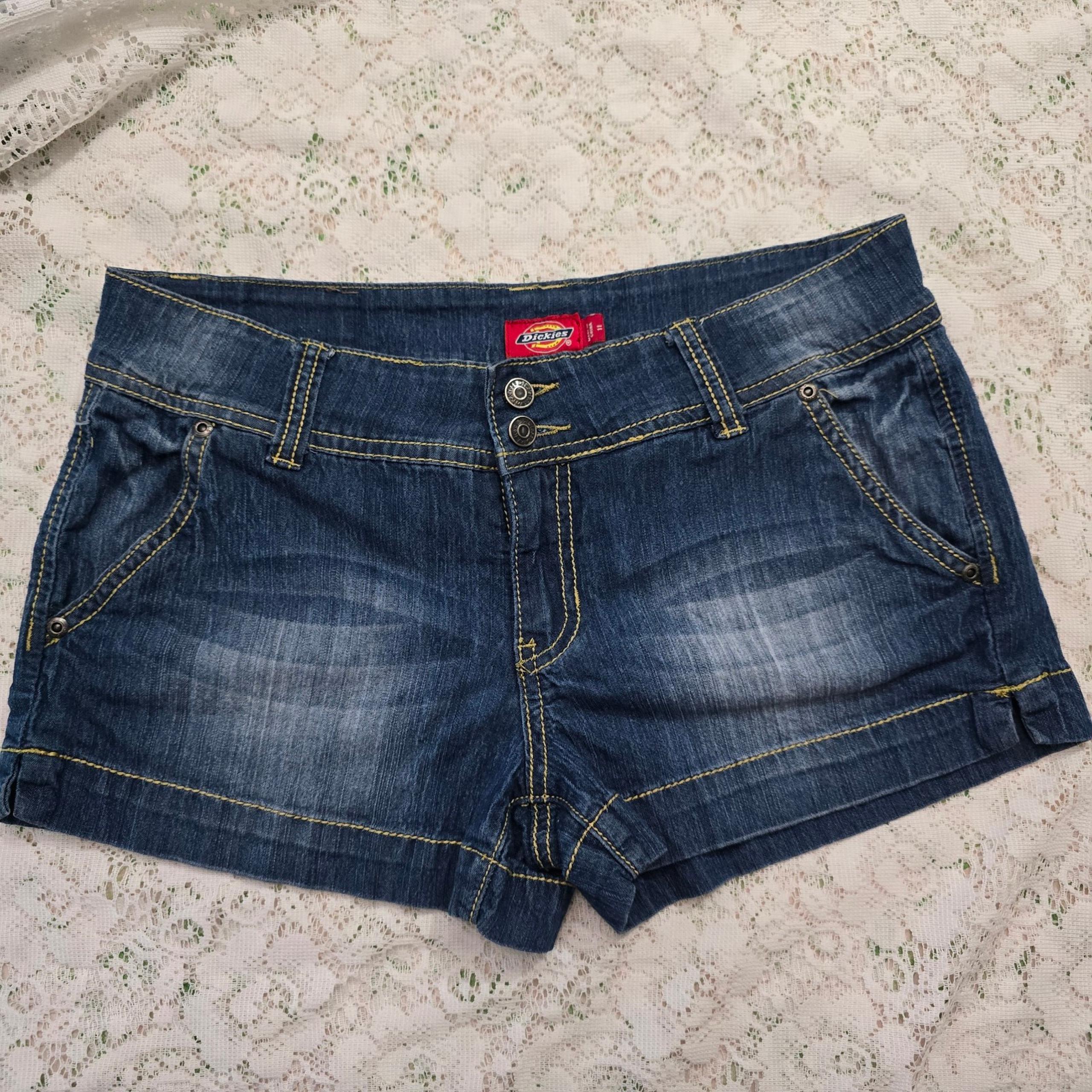 Y2k Dickies Dark wash Denim Lowrise Stretchy Shorts Size: 7