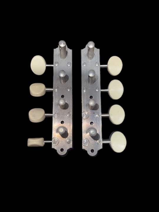 The Harmony Company 1 Set Harmony Mandolin Machine Heads with Original Box