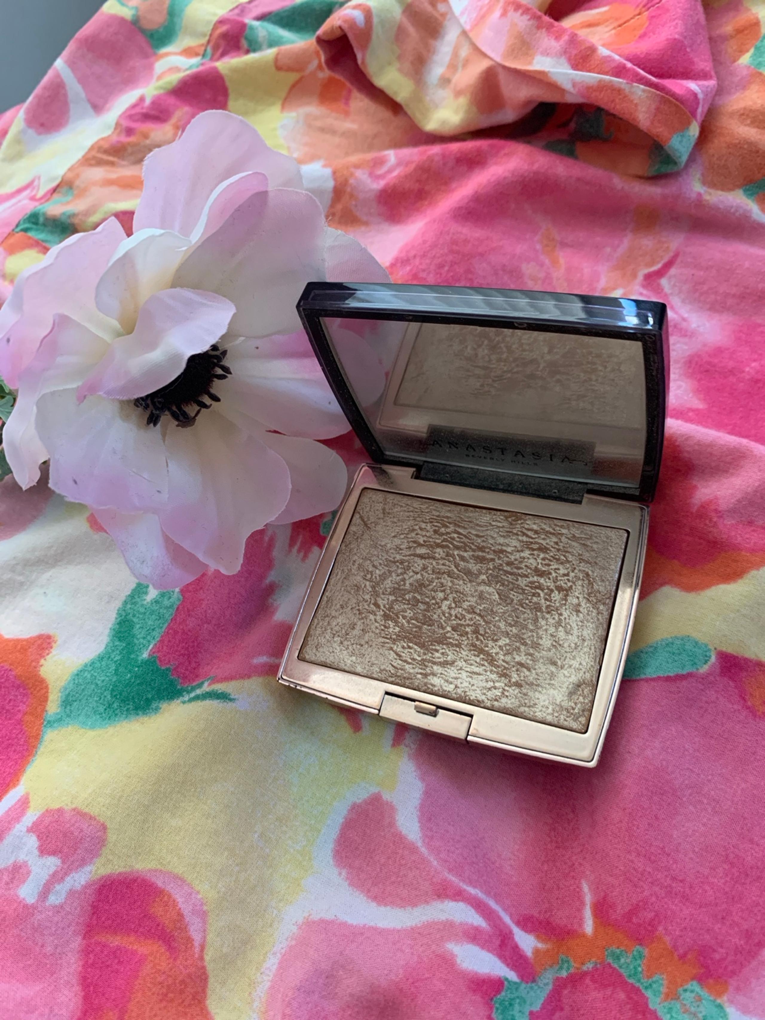 Anastasia Beverly Hills