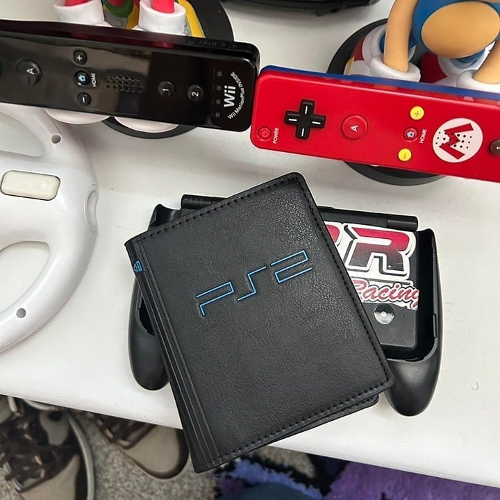 Ps2 wallet vintage y2k play station wallet with zipper for secrecy, can fit lots