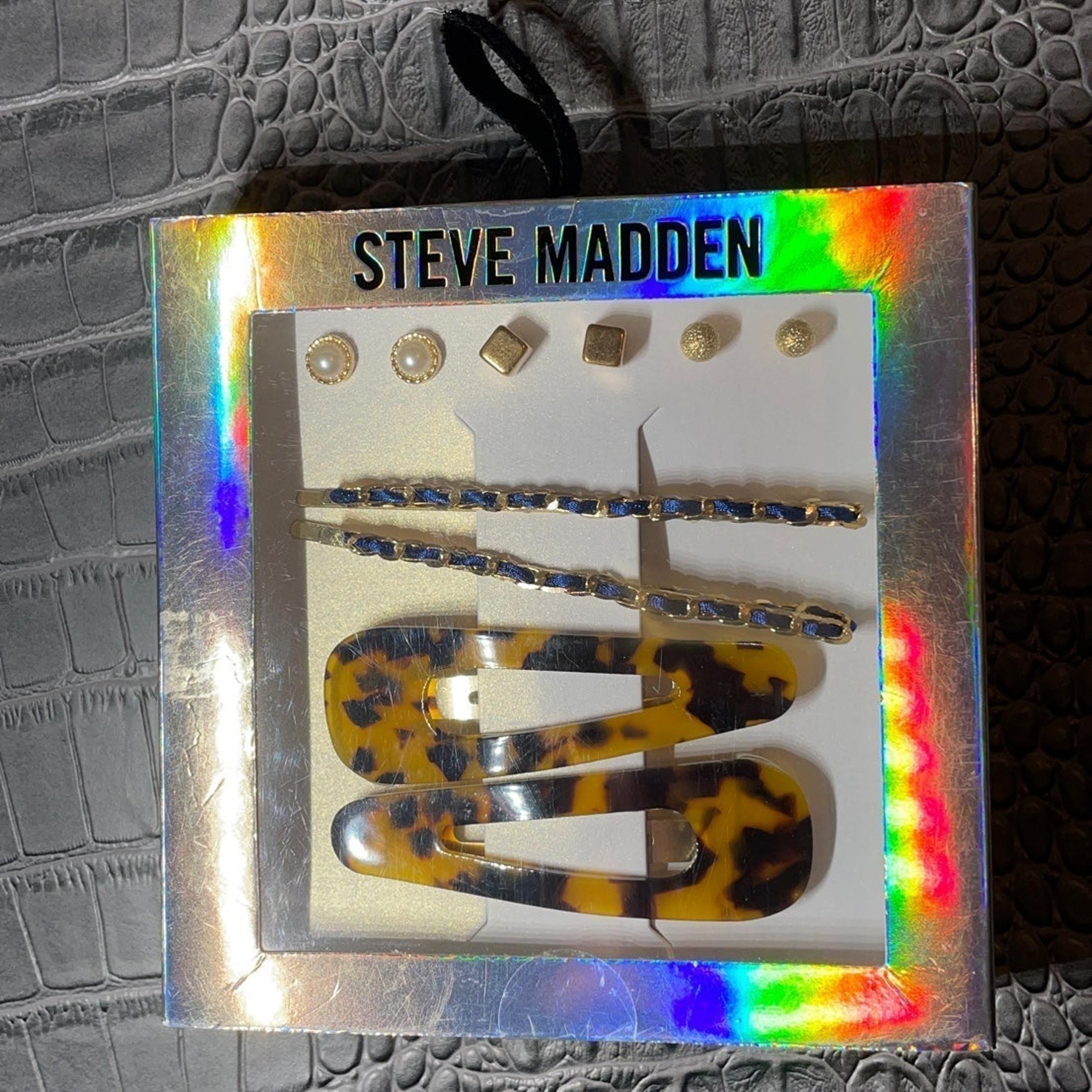 Steve Madden Hair Clips & Earings! NEW & SEALED!!
