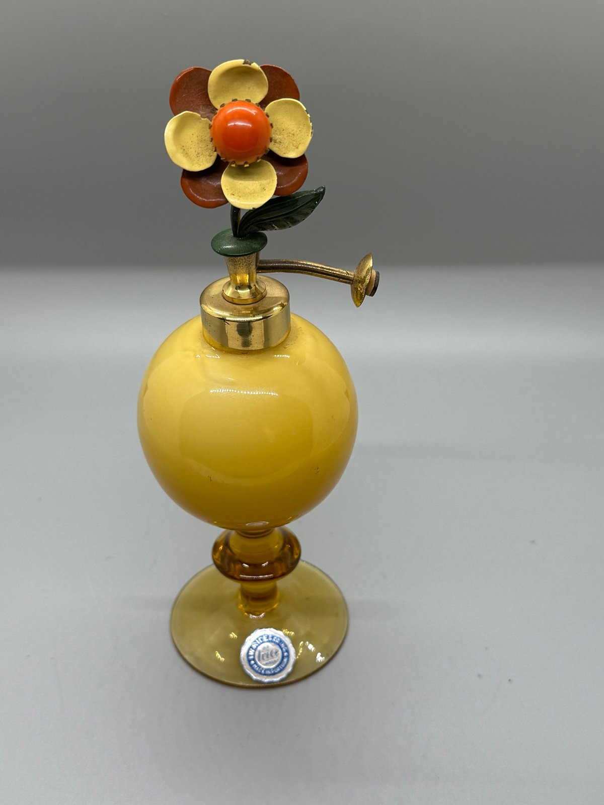 IRice Yellow Footed Glass Atomizer Perfume Bottle With Enamel Flower Top