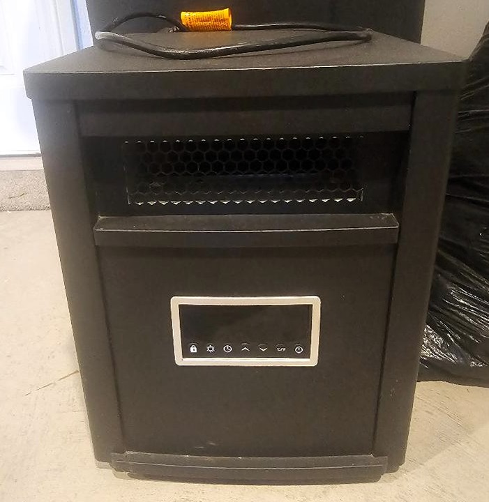 LifeSmart PCHT1012US 1500 Watts Infrared Heater - No Remote
