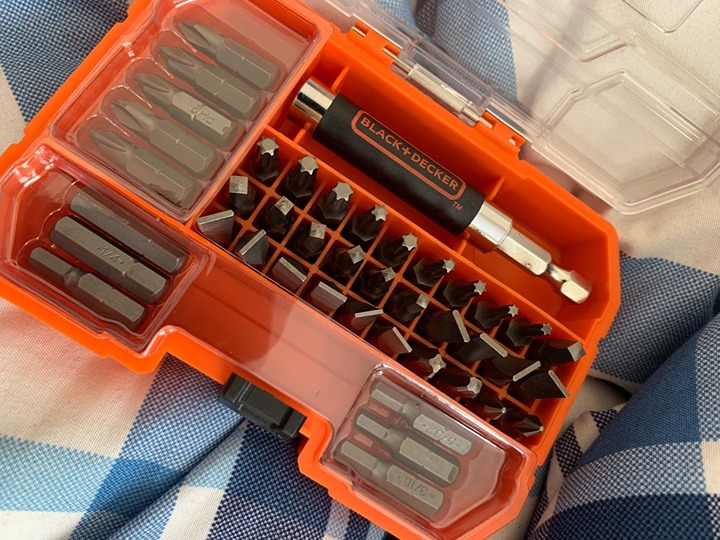 42-Pieces BLACK+DECKER Screwdriver Bit Set - NEW