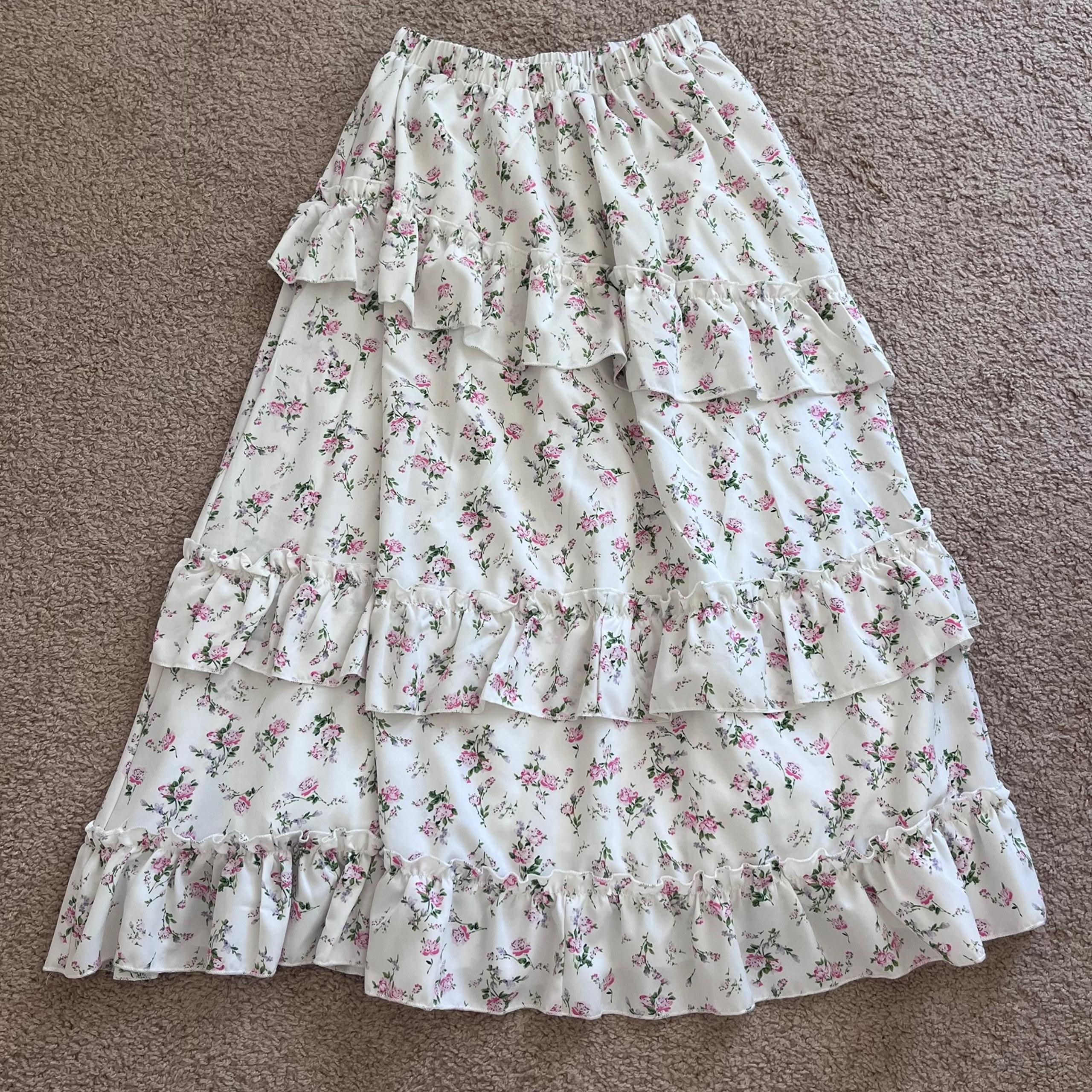 White and pink floral tiered skirt