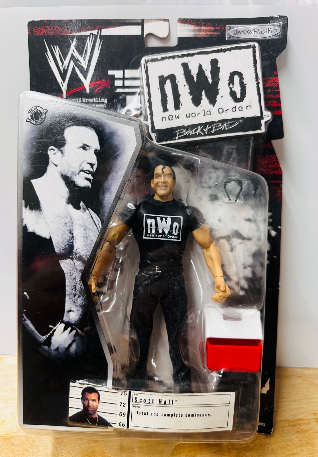 WWE NWO SCOTT HALL / RAZOR RAMON 2002 BRAND NEW ACTION FIGURE