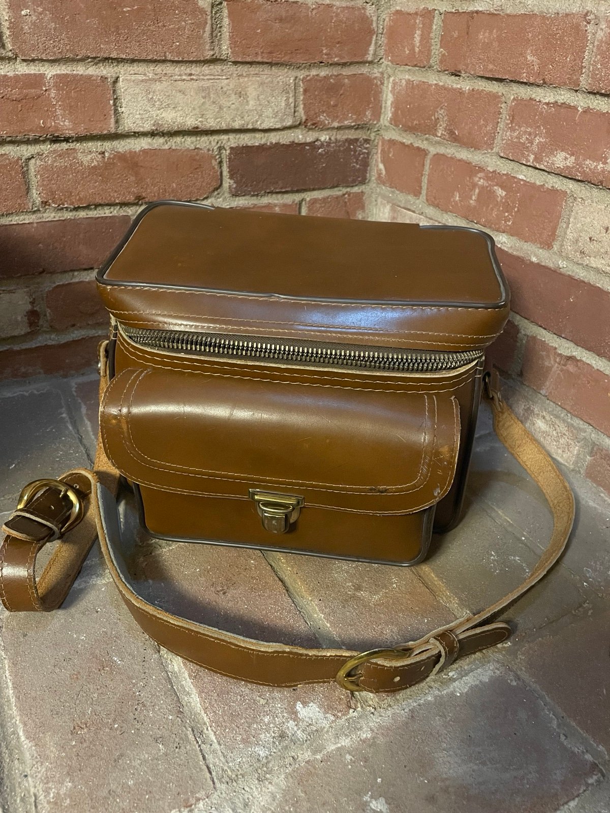 Vintage E.J. 4 Hand Waxed Top Grain Cowhide Camera Bag