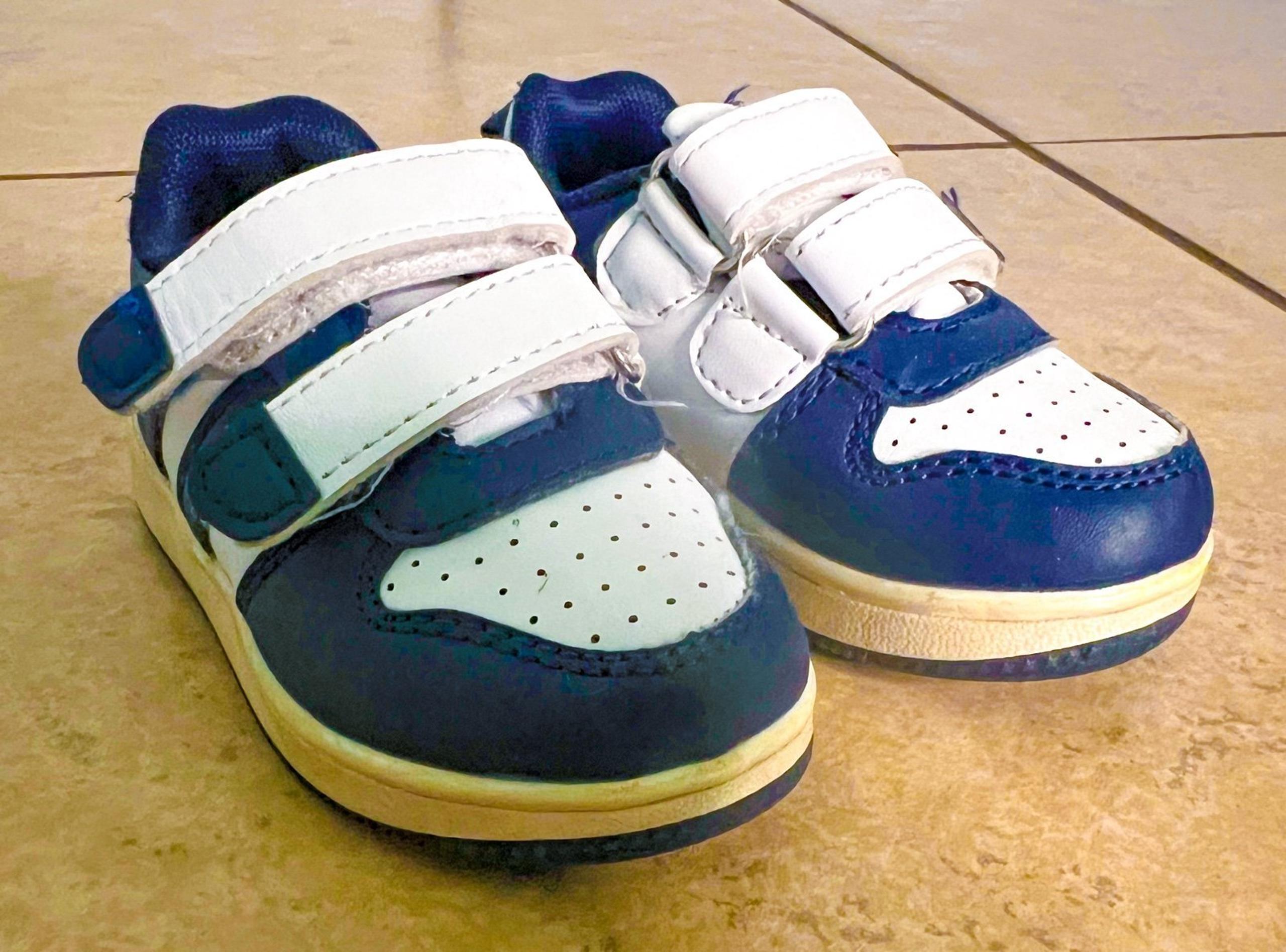 Gerber Baby Shoes Size 4
