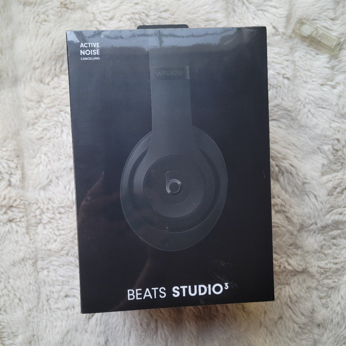 NIB BEATS STUDIO 3