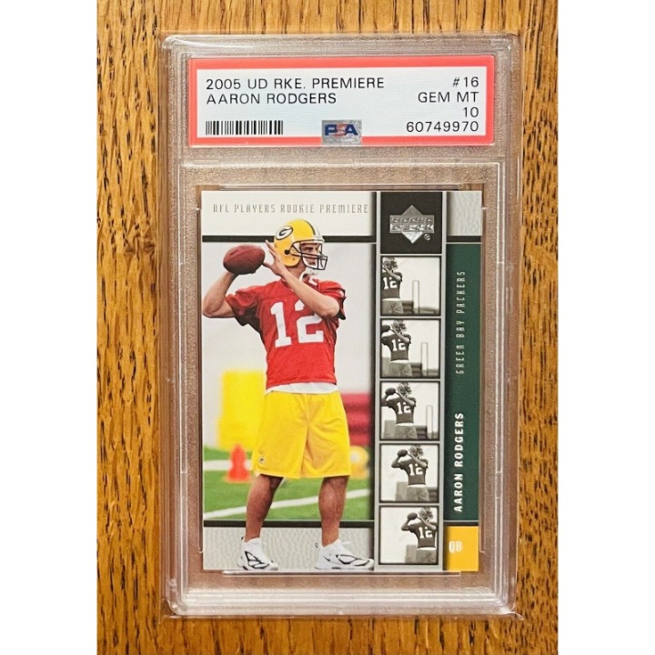 2005 UD Rke. Premiere Aaron Rodgers Rookie #16 Green Bay Packers PSA 10 Gem Mint