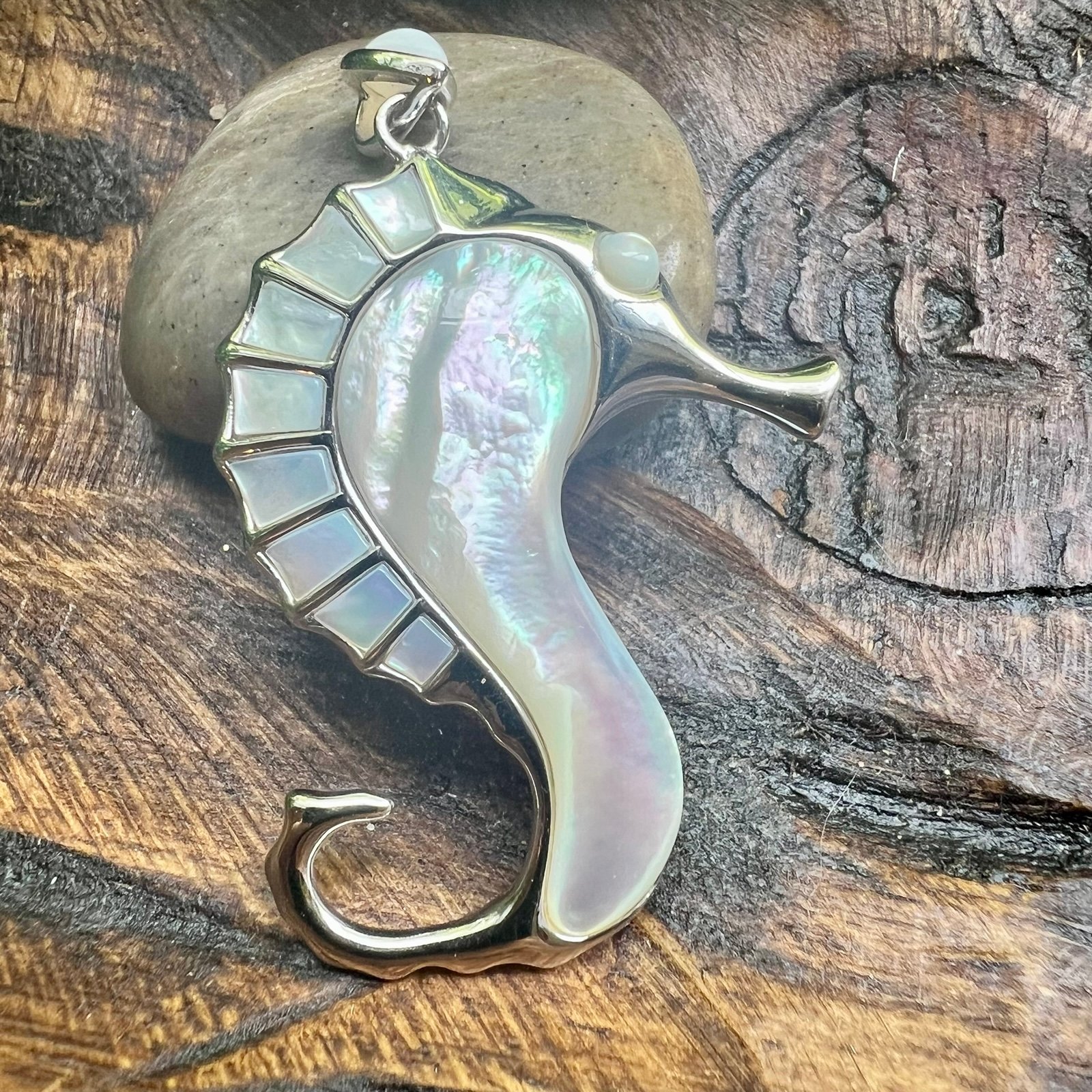 925 Sterling Silver Mother of Pearl Seahorse Pendant Rhodium Plated Ocean Theme