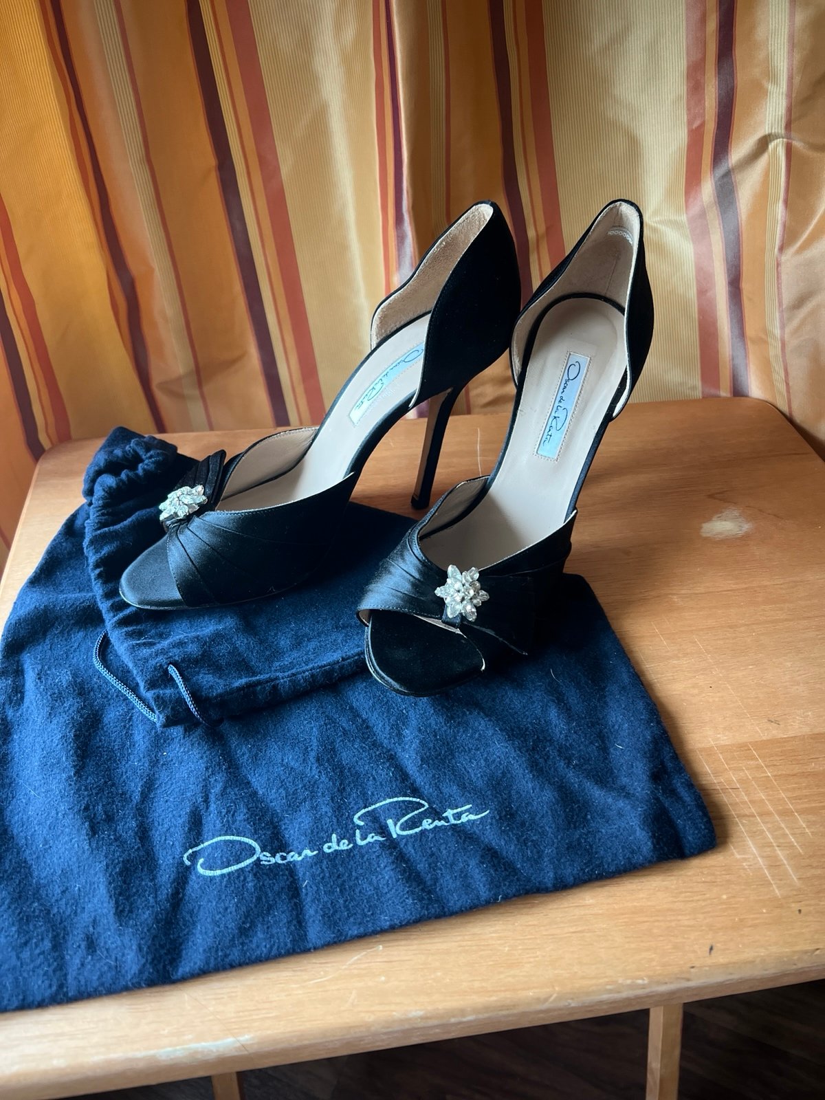 Oscar e la Renta heels