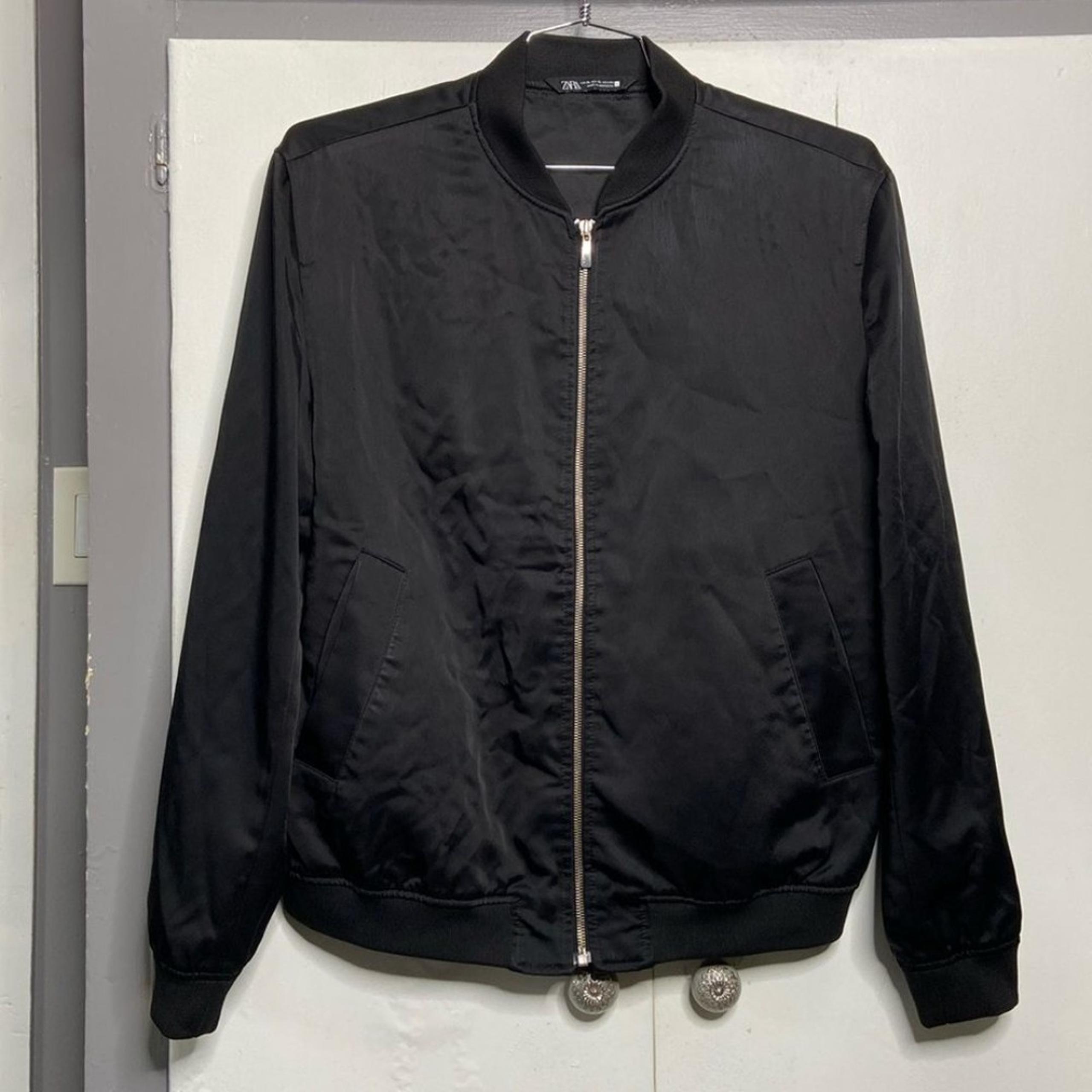 Zara Men Satin Black Bomber Light Jacket XL