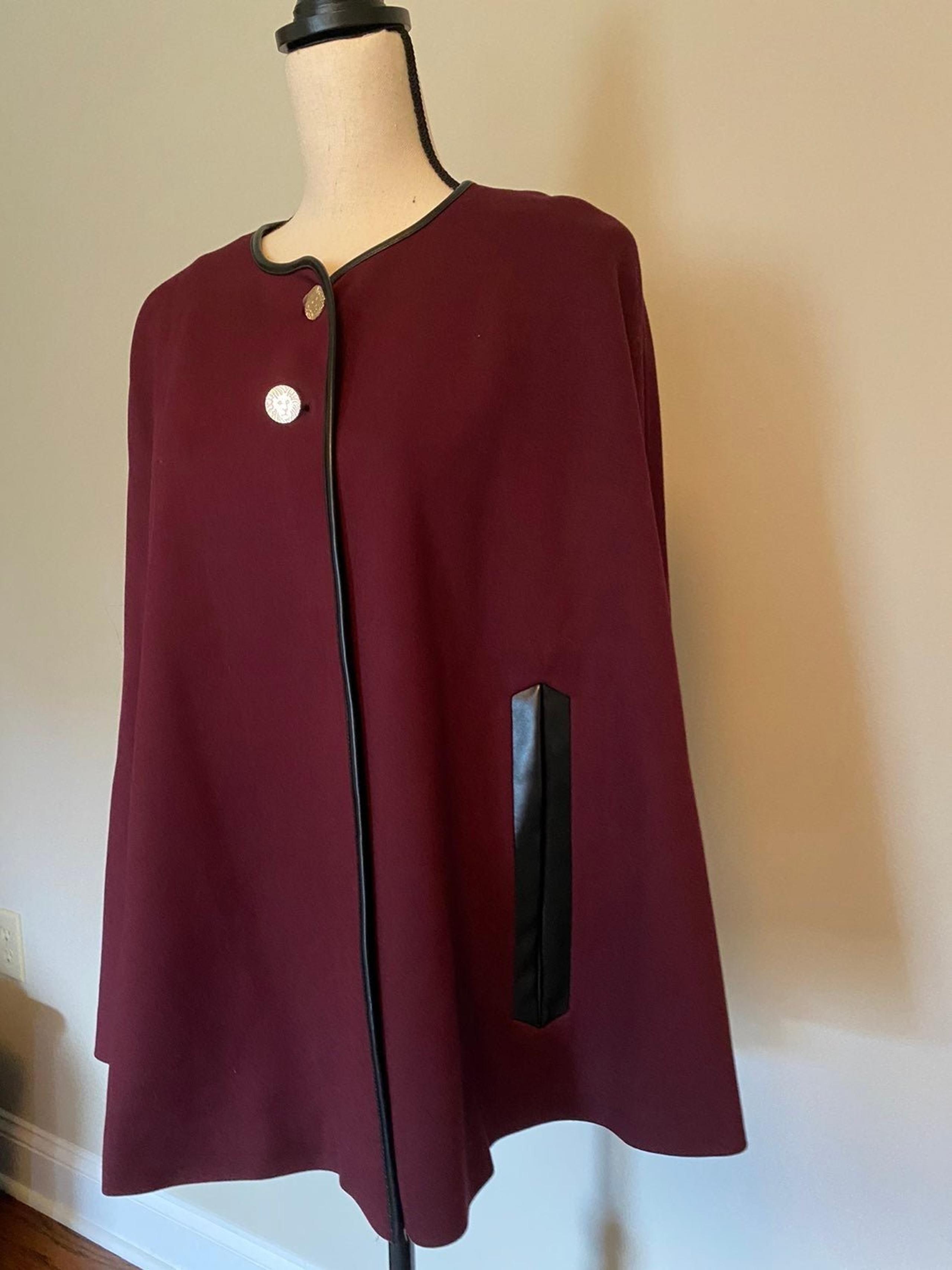 Anne Klein cape NWT