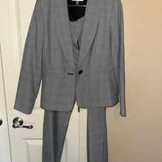 Size 10 Le Suit Gray Window Pane with Blue Detail Women’s Suit