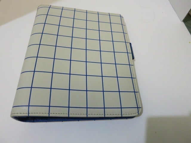 Planner Franklin Covey Classic size Medium 7 ring Similar to A5 - FREE SHIPPING