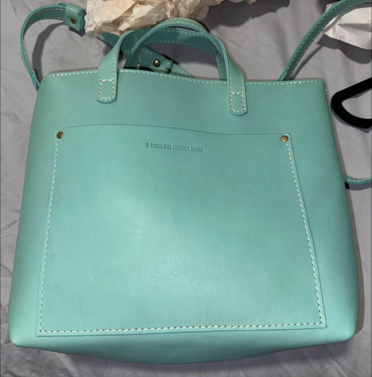 New Medium Portland Leather Mint Crossbody