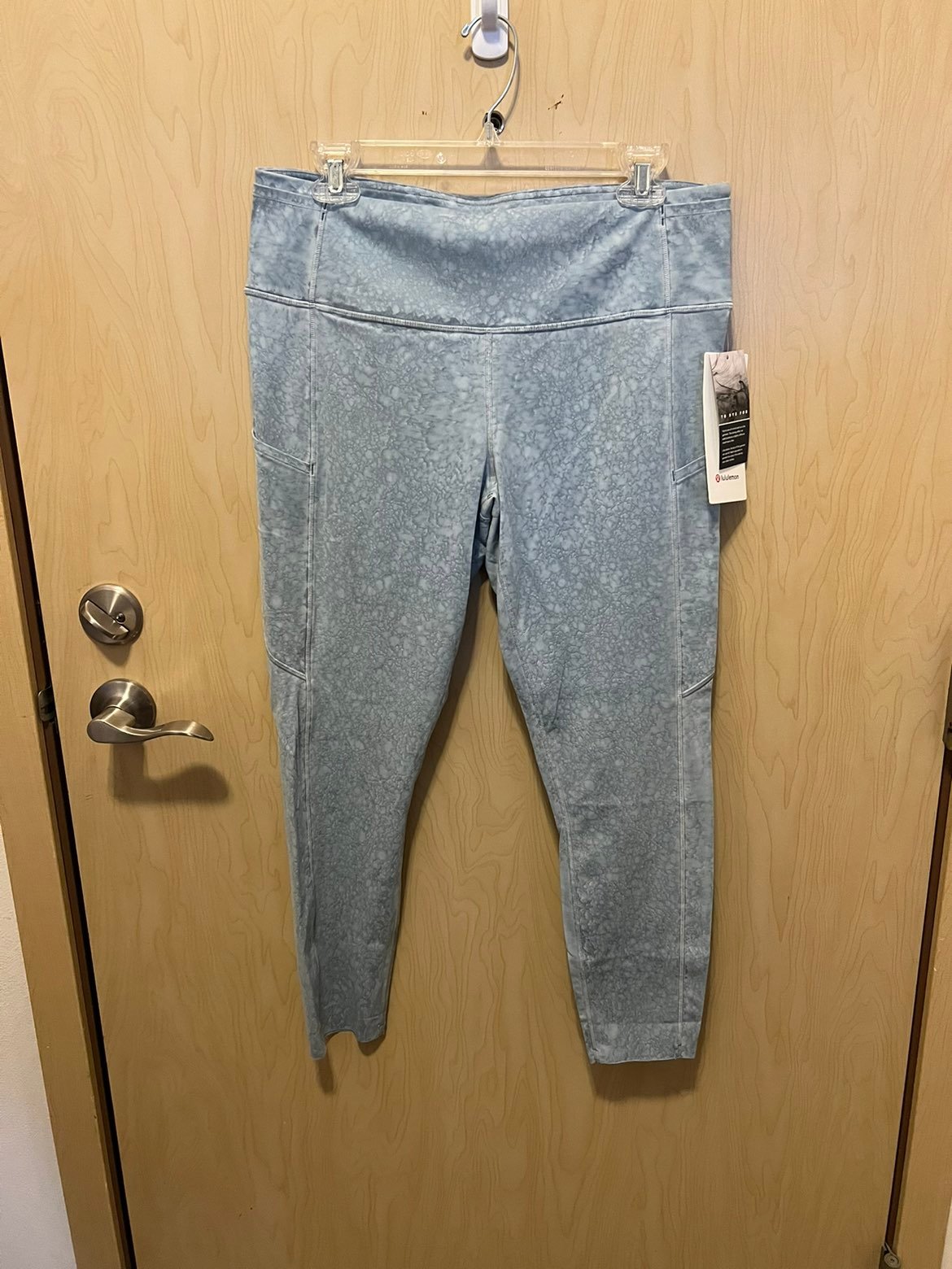 NWT lululemon fast and free