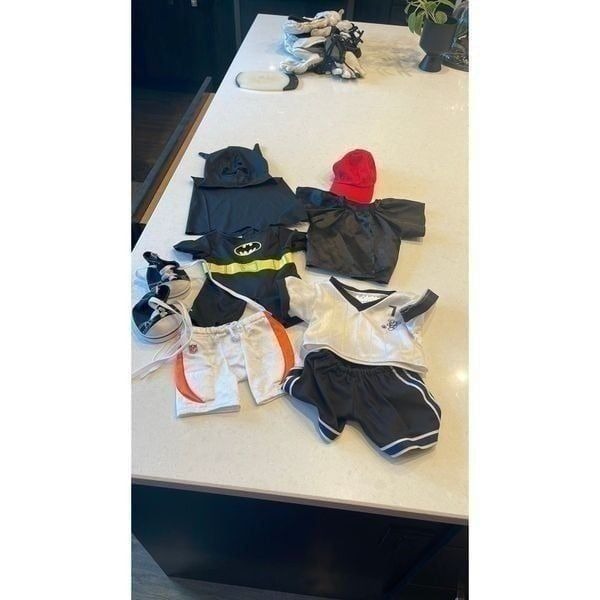 Build -A- bear clothes 8 units great shape.